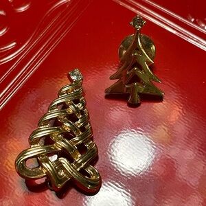 Avon Vintage Christmas Tree Gold Tone Brooch Pin Bundle of 2